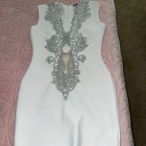 WHITE BANDAGE DRESS SOLID BACK